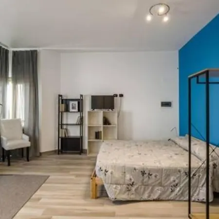 Apartman Centro Rivarolo-elegante Loft *