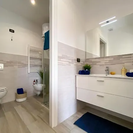 Centro Rivarolo-elegante Loft Apartman